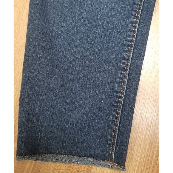1822 Dark DENIM Jeans Women’s Size 12 Raw Hem Stretch 5 Pockets Skinny Ankle - Picture 2 of 10